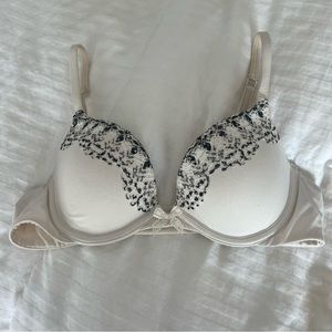 Victoria’s Secret Push-up Bra